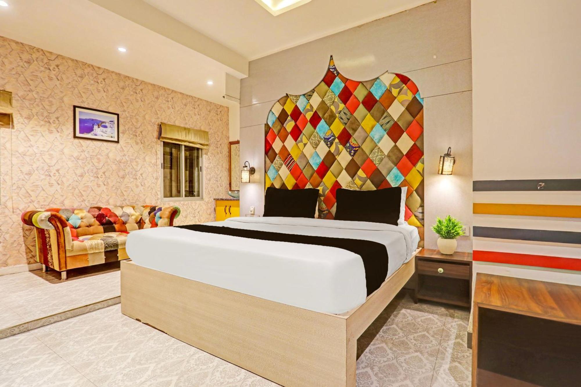 Super Townhouse Cantonment Varanasi Formerly Sarin Inn Exterior photo